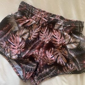 Hurley Womens Hawaiian Print Athletic Shorts Small